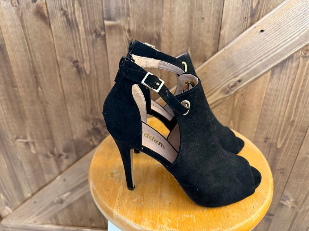 Madden Girl women’s black peep-toe high heel sandals, size 6.5